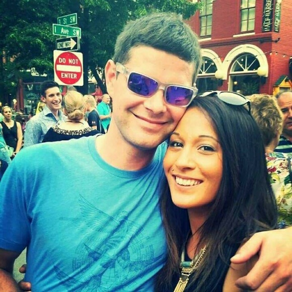 Meet your Posher, Effa - Picture 1 of 8